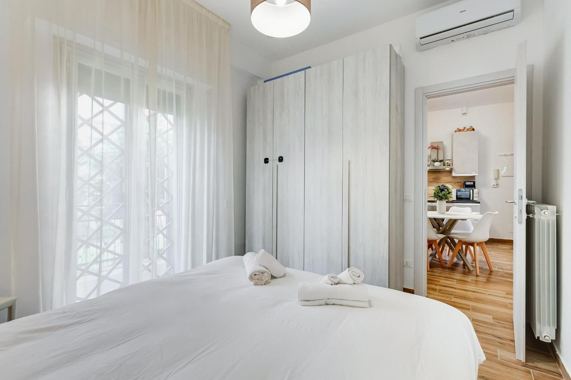 Ciampino Luxe -15Min Termini, Airport And Train Station - Apartment ภายนอก รูปภาพ
